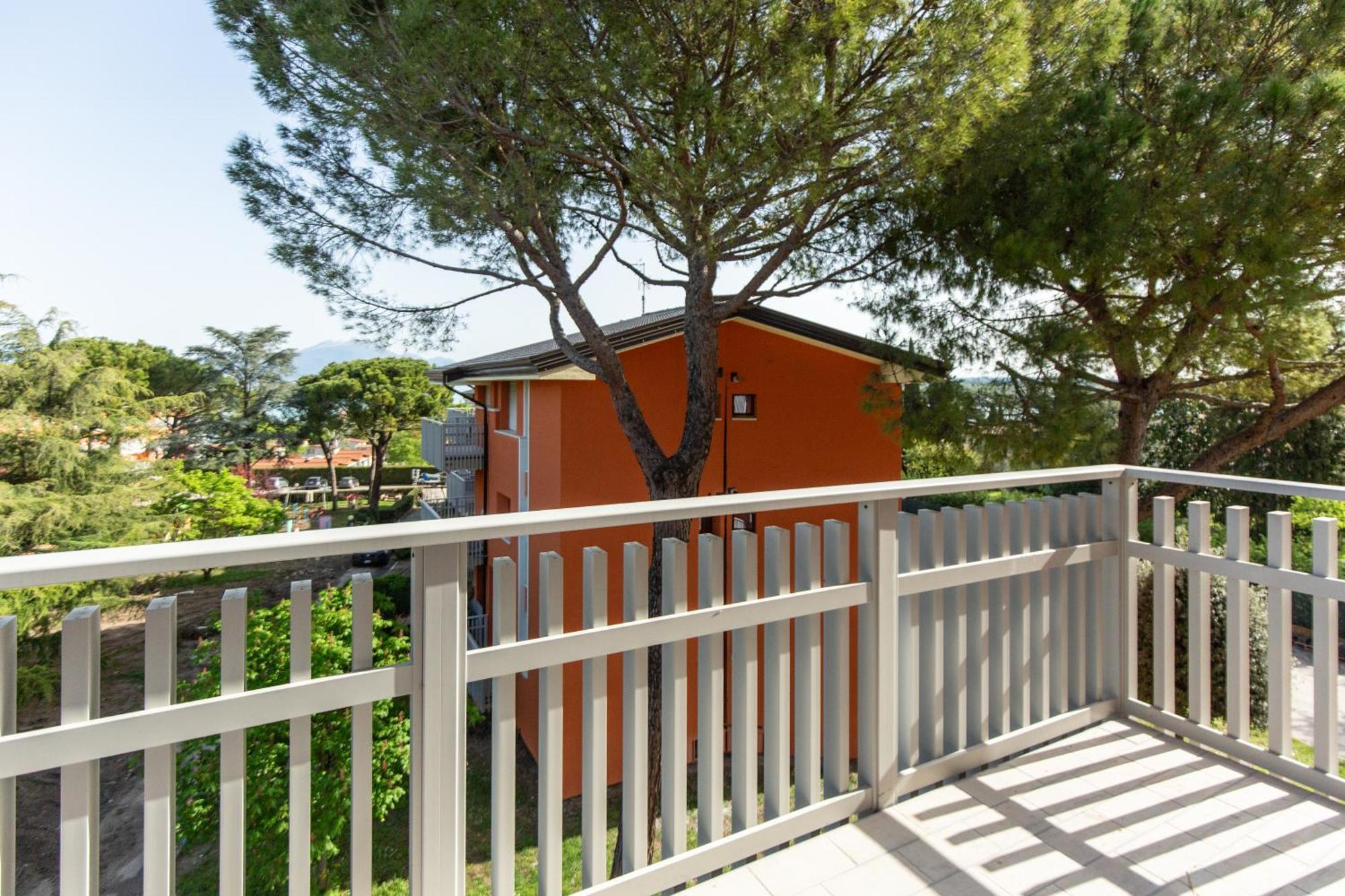 Prestige Garda Home - Ai Cappuccini Peschiera del Garda Exterior photo
